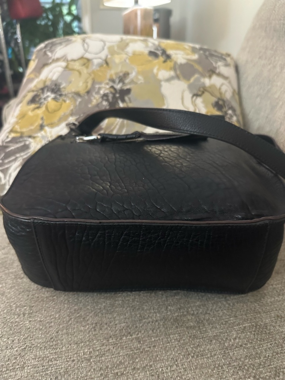 Oryany CROSSBODY in Metallic & Black leather | Whipped Stitching | Dust Bag - Picture 16 of 16